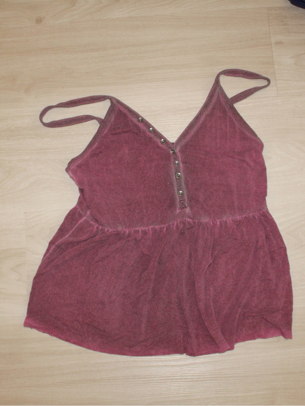 American Eagle Outfitters Mauve V-Neck Button-Front Camisole